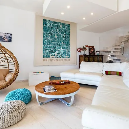 Luxury Seafront With Rooftop Pool & Stunning Sea Views