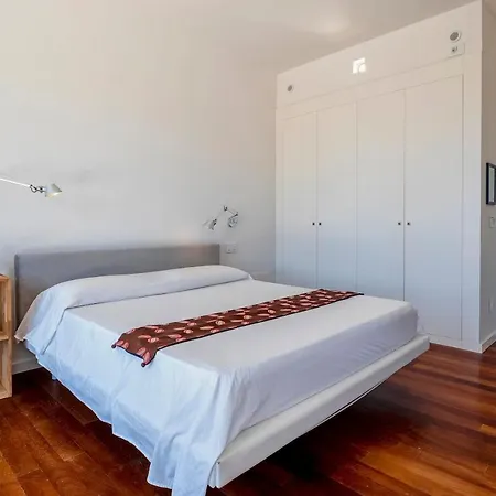 Luxury Seafront With Rooftop Pool & Stunning Sea Views Fertilia