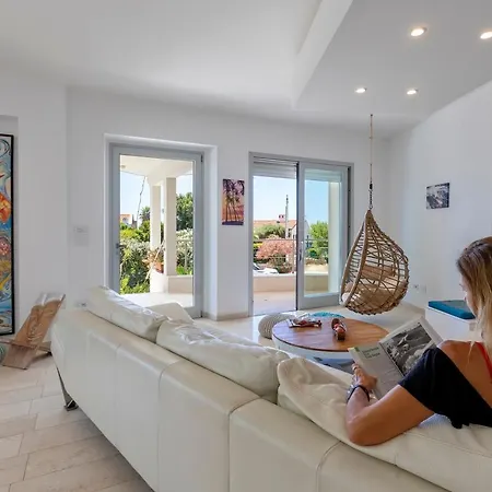 Luxury Seafront With Rooftop Pool & Stunning Sea Views Villa