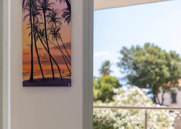 Luxury Seafront With Rooftop Pool & Stunning Sea Views Fertilia