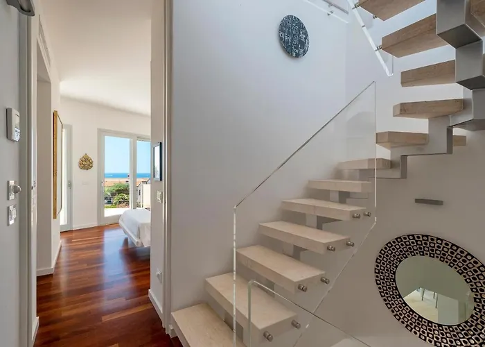 Luxury Seafront With Rooftop Pool & Stunning Sea Views Willa Fertilia